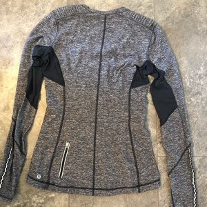 lululemon athletica Tops - Lululemon yoga pullover lululemon athletica Tops - Lululemon yoga pullover